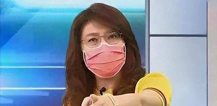 台海一旦战争，大陆将被台湾地区拖垮一半国力，经济倒退30年？朋友间闲聊，茶馆里谈
