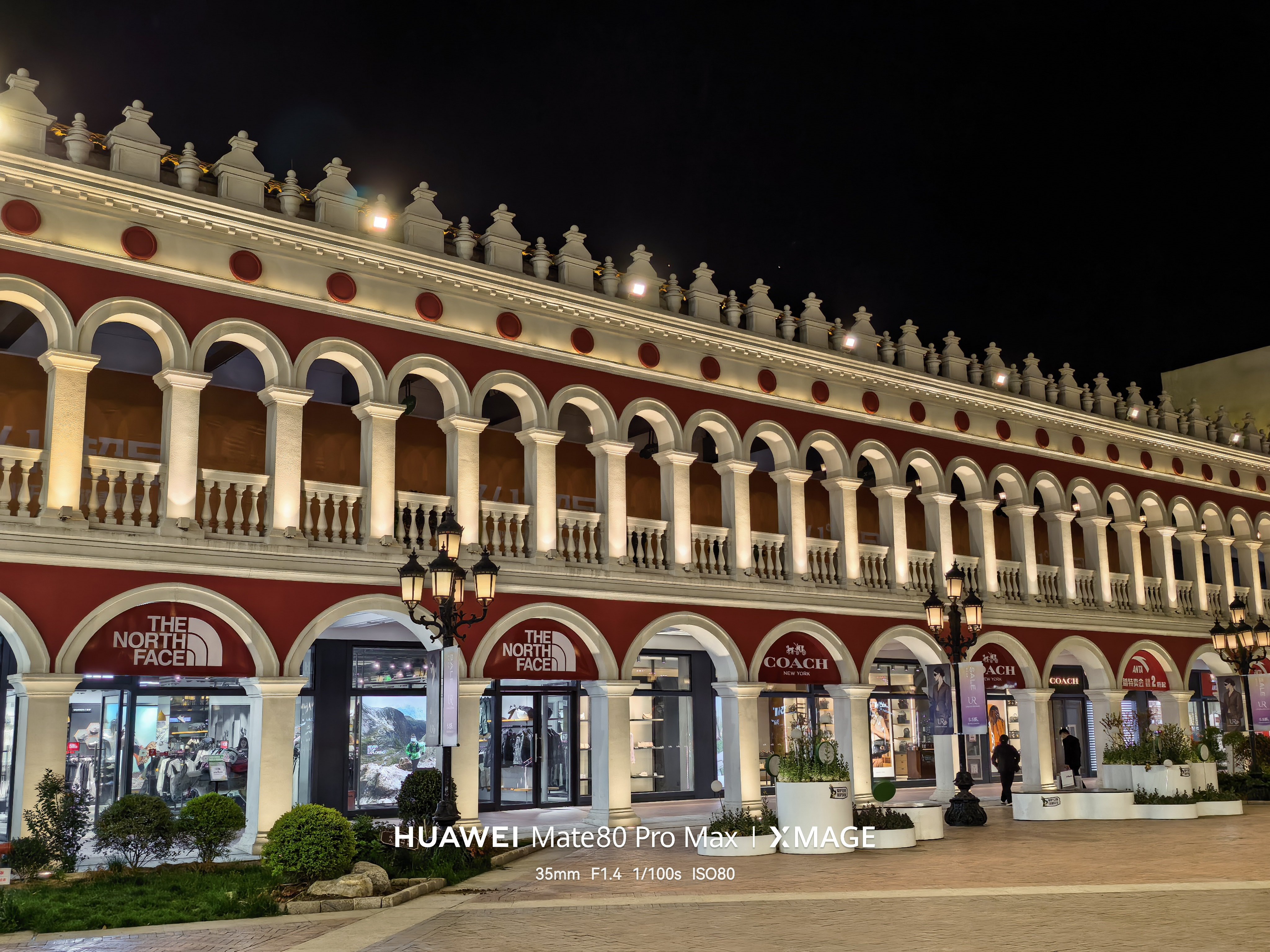 三天小长假就这样结束了，但是一想到再上18天班休5天 ，好像就没有那么难受了这周
