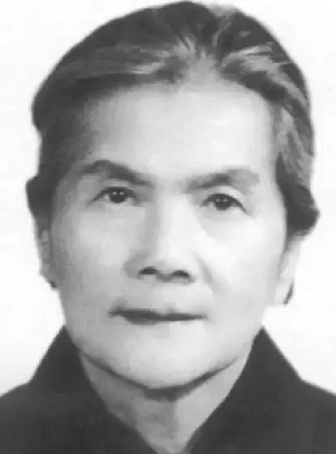 1979年，74岁的周月林等来了一张薄薄的平反通知书。她曾是中华苏维埃权力核心的