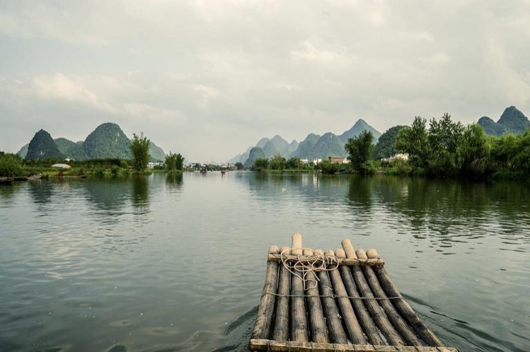 “还钱见人品，借钱见人心”
借钱时是孙子，还钱时是爷——这种人，一次就够。

“