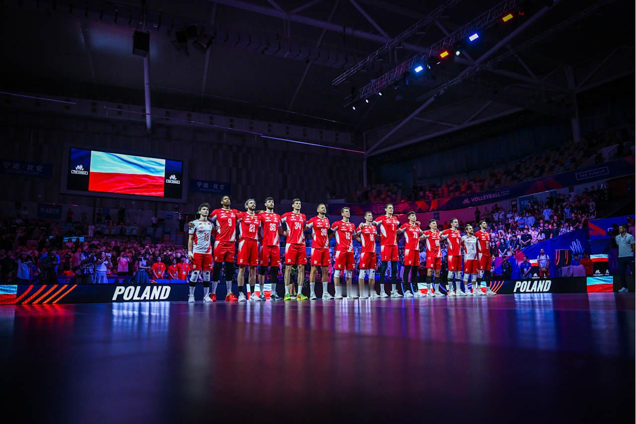 第二局波兰🇵🇱一传出现波动，22-25被扳回一城！2026世界男排联赛