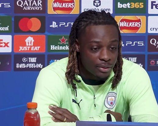 【多库：没重伤实属万幸】对加拉塔萨雷的欧冠赛前发布会，多库谈达洛特对自己的暴力犯