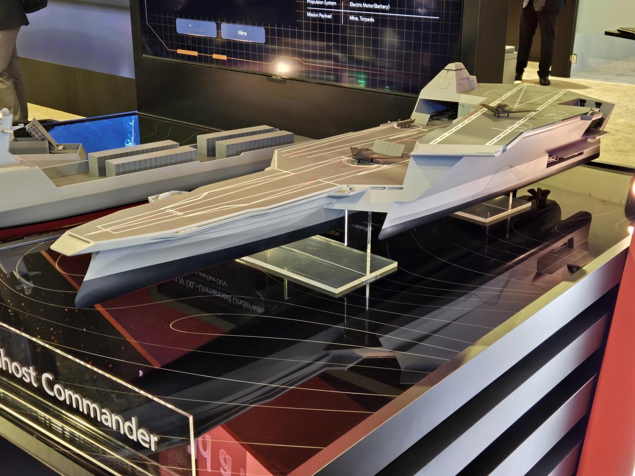 在美国马里兰州国家港湾的 Sea Air Space 2026 博览会上，韩国?