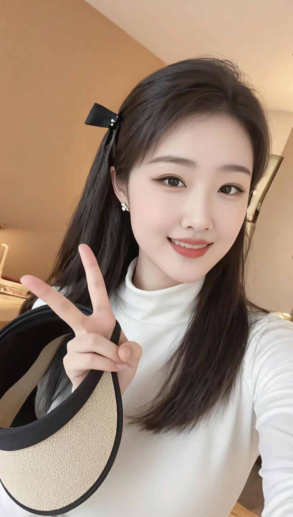 AI简约自拍 抖音ai创作