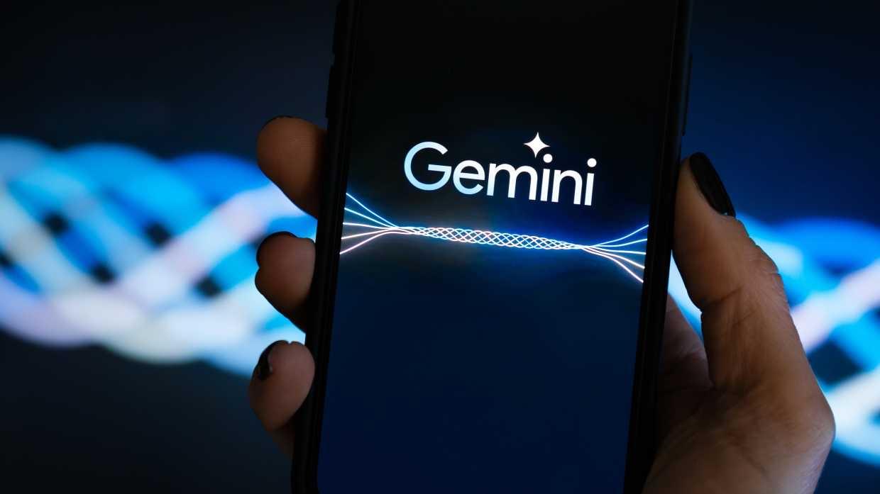 谷歌：Gemini 4每月发布！谷歌将付出代价！
    分析师表示，更频繁的模