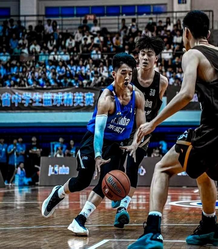 2025年全国U19青年篮球联赛男子组第一阶段（江苏连云港）比赛已经结束。

广