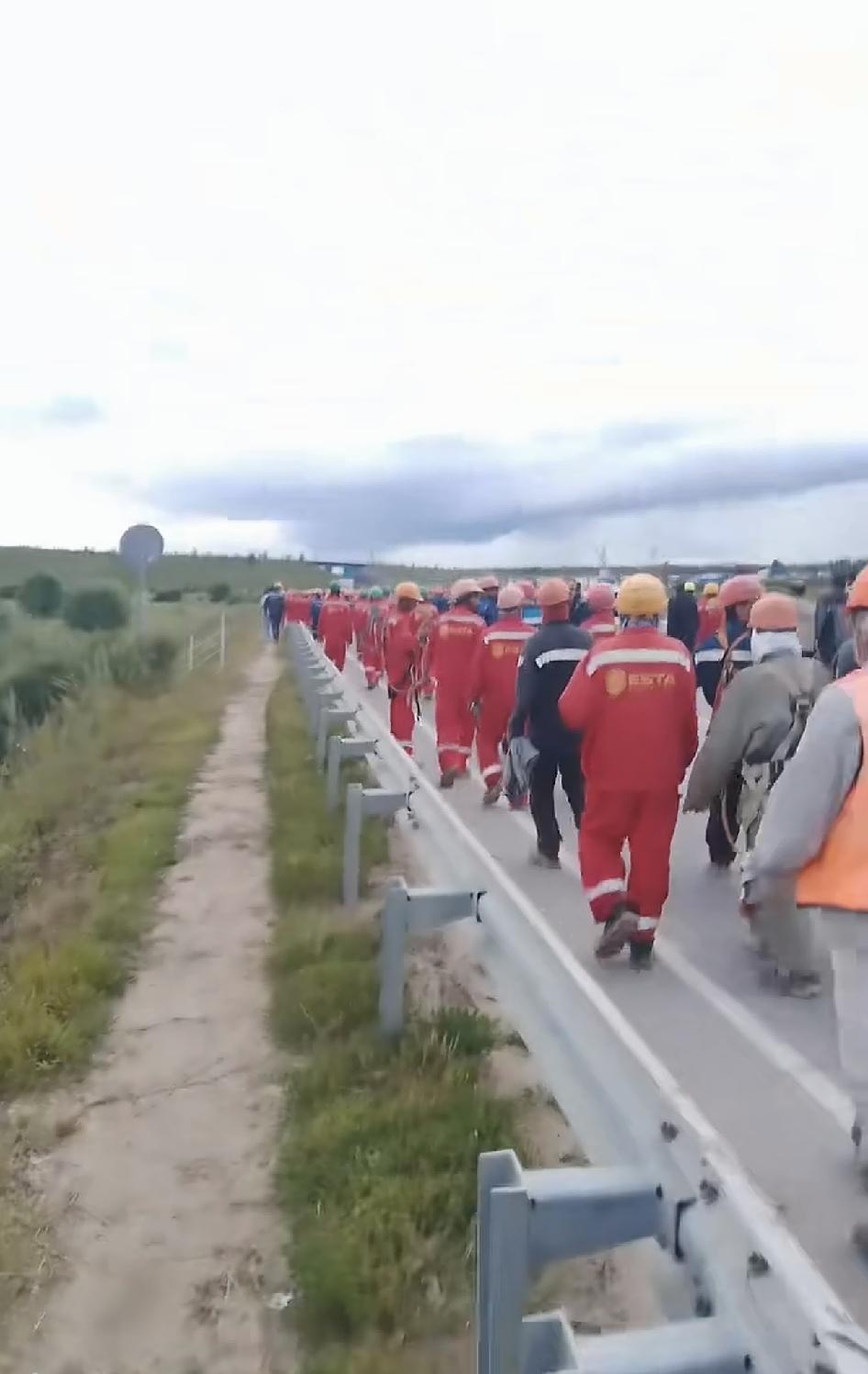 当地时间8月25日，位于俄罗斯远东的中俄合资阿穆尔天然气化工综合体突发爆炸起火，