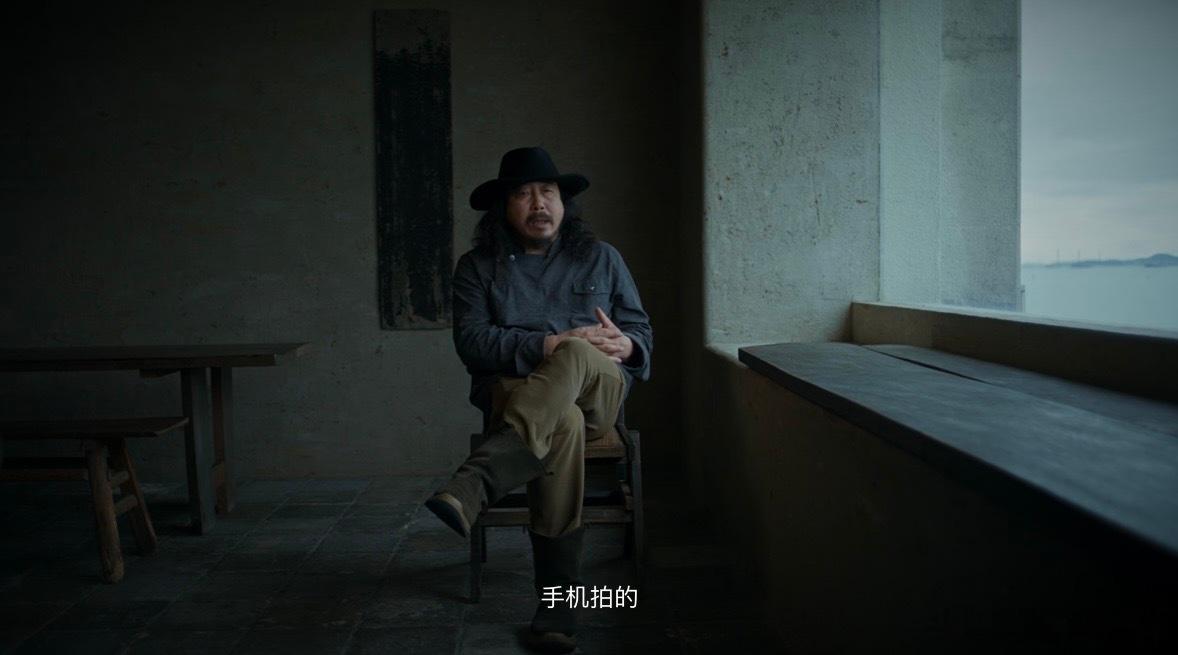 持续20年做安静的记录者 把世界的呼吸装订成册，想想这个描述就很美。他做到了，用