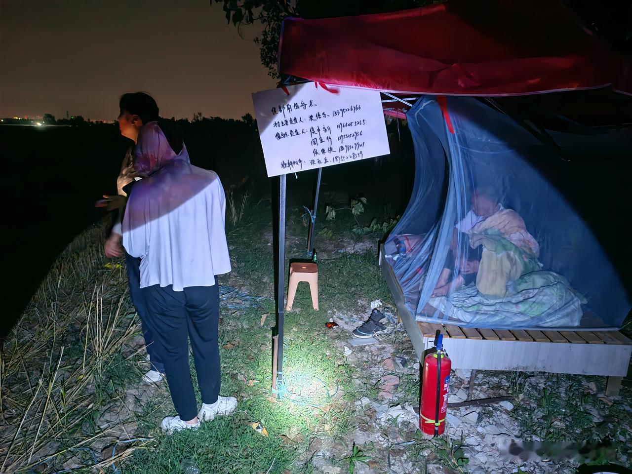 两年驻村工作到这个月底就要结束了，麦收时节，迎来最后一个秸秆禁烧值守巡查。麦收工
