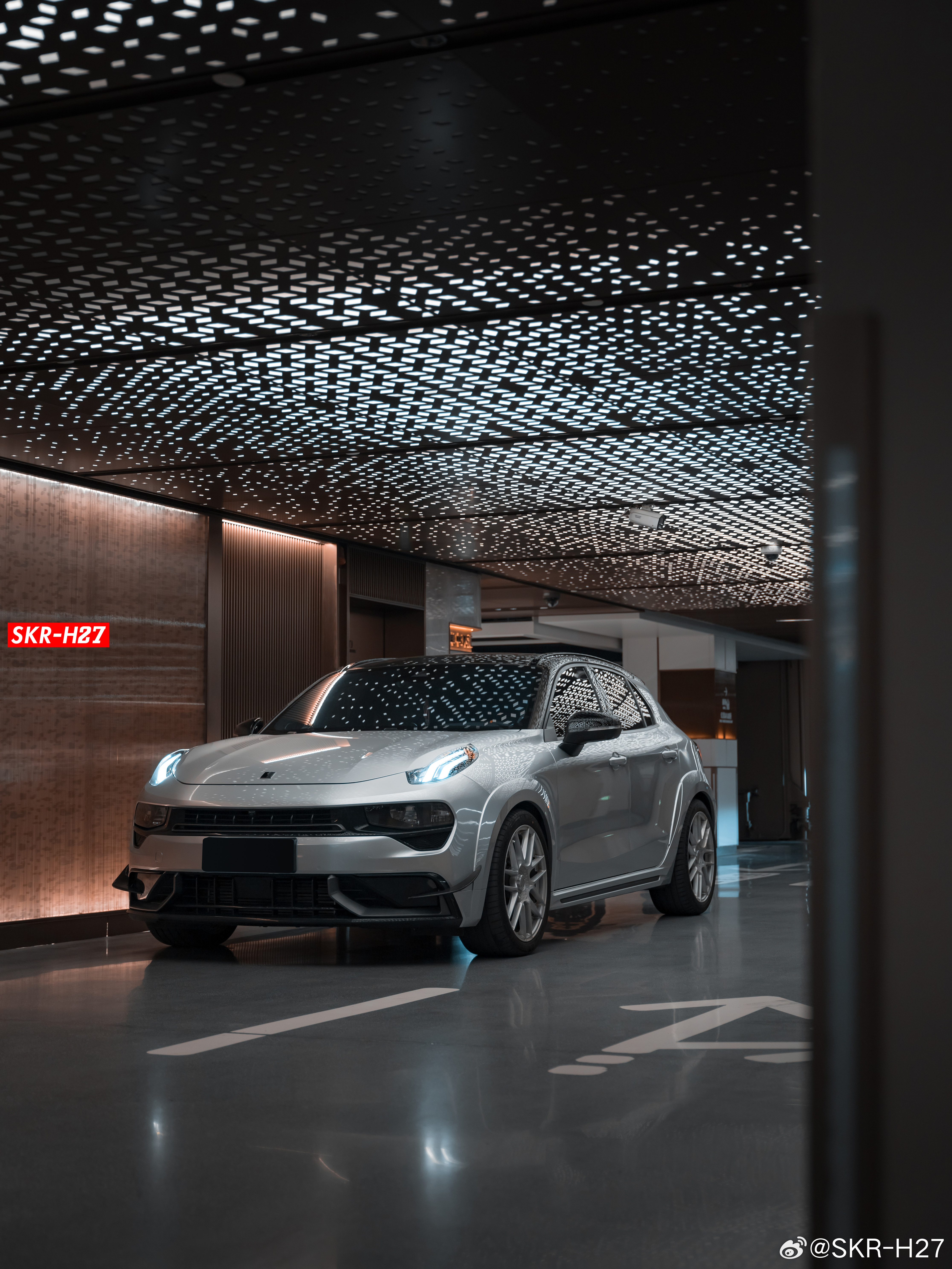 hao车摄领克02hatchback 2026，从一身新“皮肤”开始告别了沉稳的