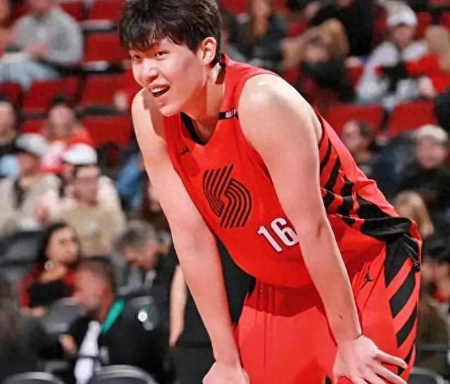 杨瀚森爆发！13+4+4背后真相引热议