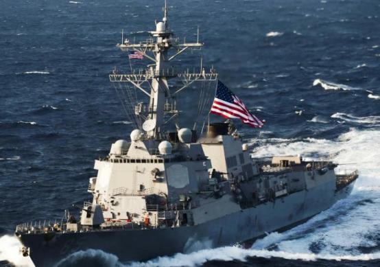 排水量3万吨到4万吨！特朗普高调宣布：将建造20-25艘特朗普级战列舰！
 
佛