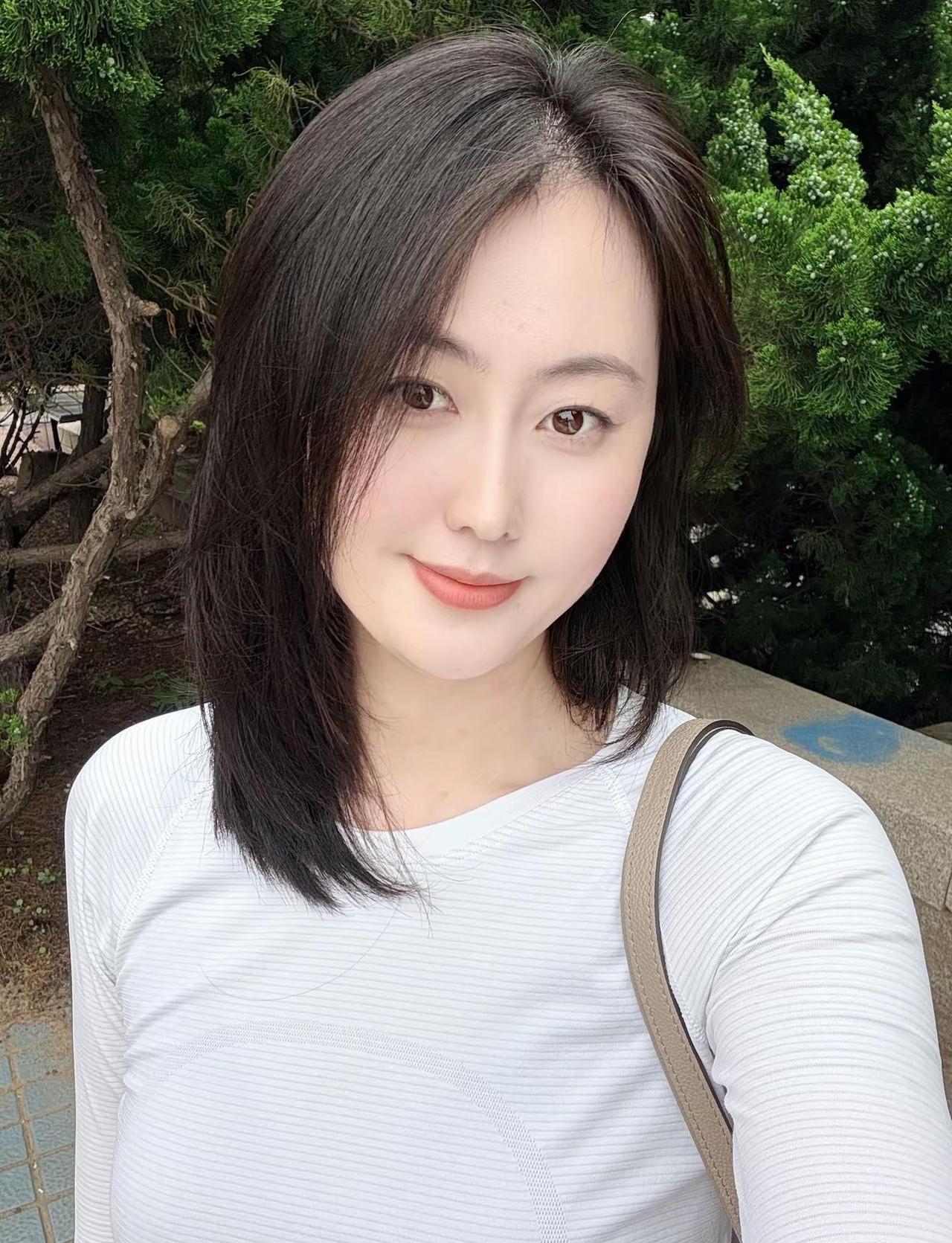 那些让你内耗和犹豫的时刻 其实都是命运在问你要不要换一种活法女生短发 日常vlo