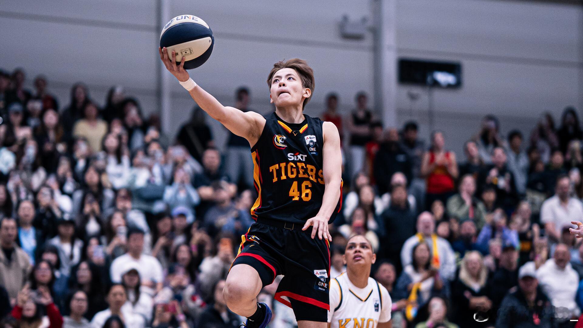 杨舒予杨舒予nbl1 20260507NBL1新闻封面人物杨舒予 