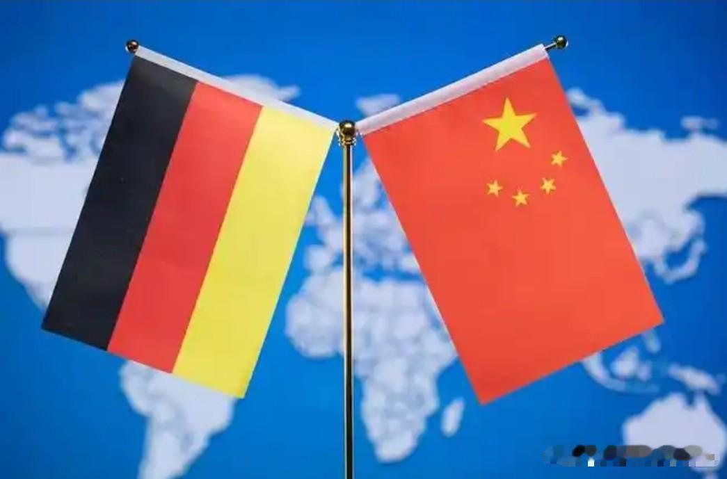 德国总理默茨公开喊话，要跟中国合作！2月18日，即将动手访华的德国总理默茨表示，