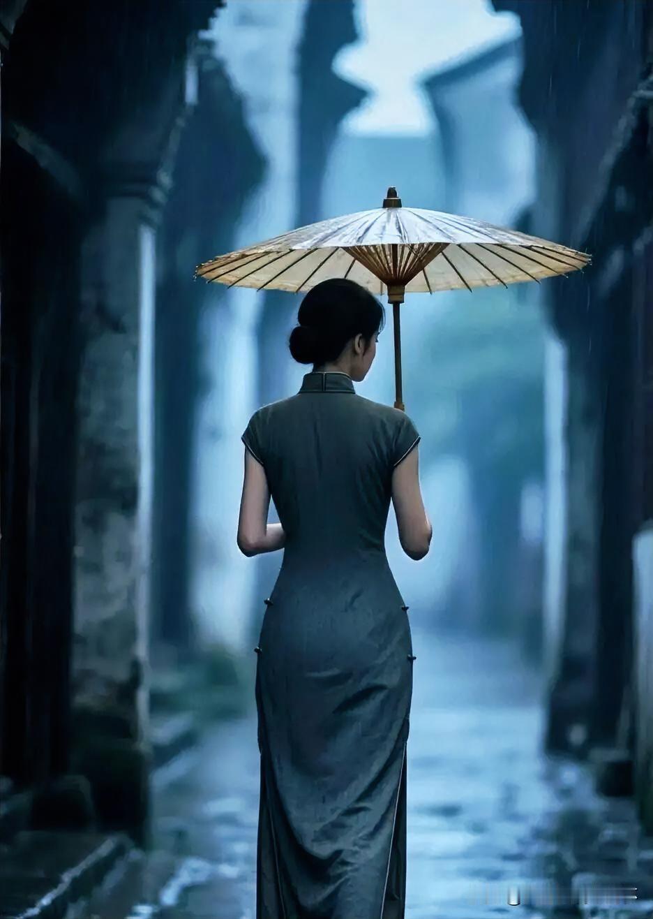 上联:孤影旧巷长夜静
下联：有请雅士[玫瑰][玫瑰][玫瑰]