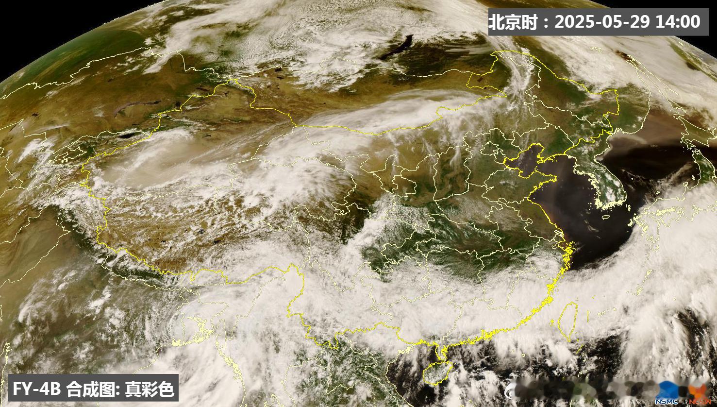 【气温南北倒挂】今天下午，因为大陆暖高压脊控制，北方多地天气晴热，而江南南部和华