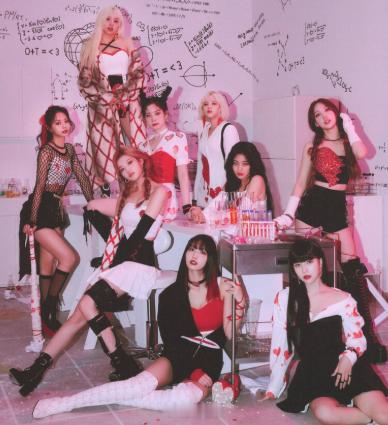 TWICE TWICE的专辑《Formula of Love: O+T=<3》以