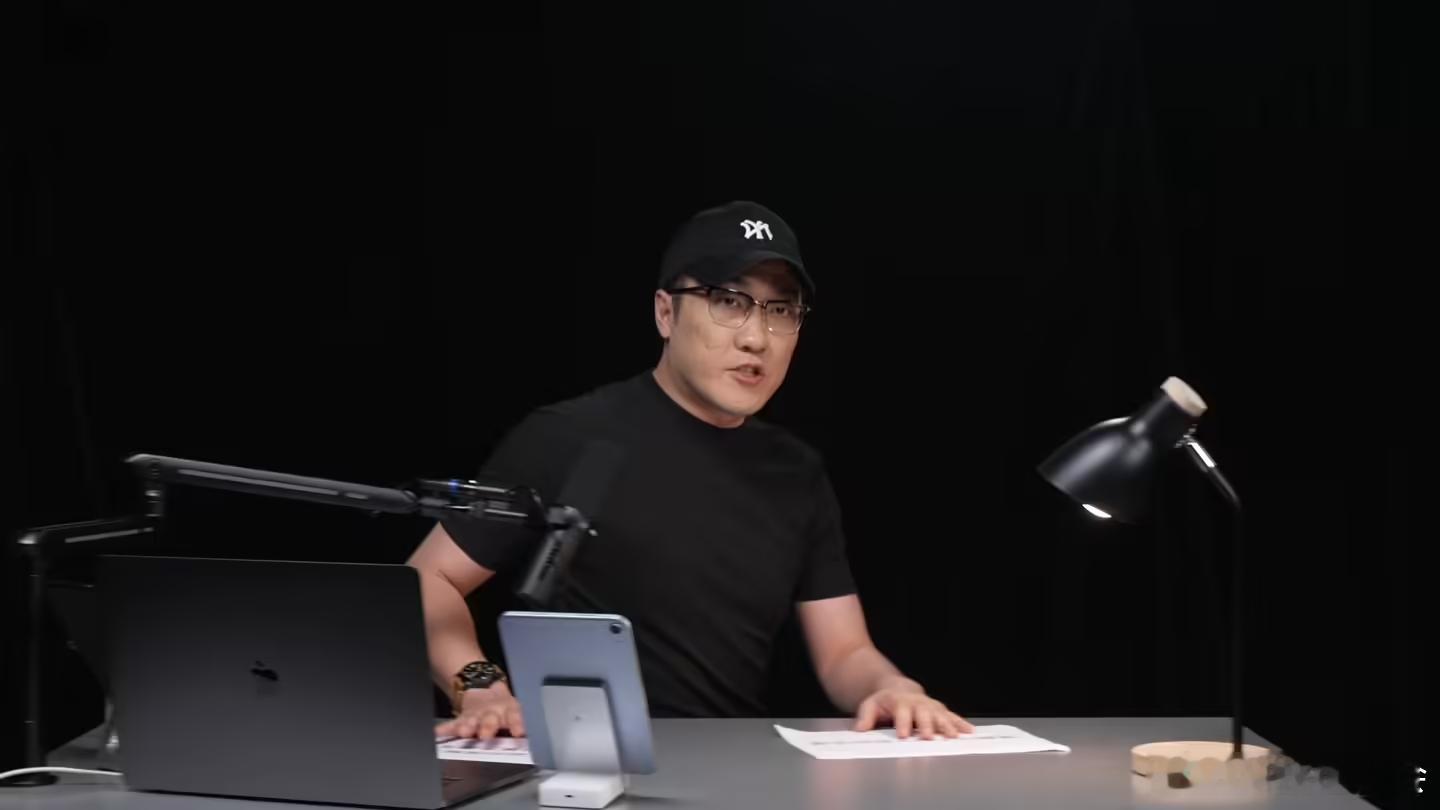 时间就像一头野驴啊，跑起来就不停第一次看王自如的时候，我还是个学生[笑cry]现