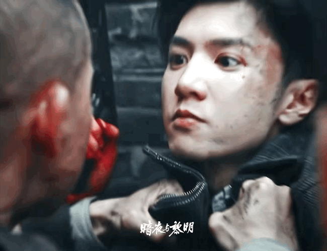 等剧播的时候我要翻来覆去的盘。 ​​​