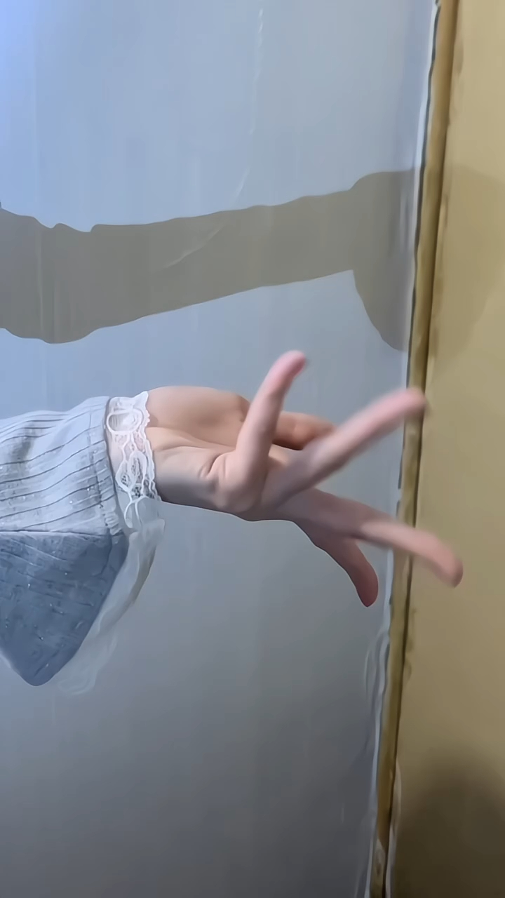 斯哈鞠婧祎 ​​​