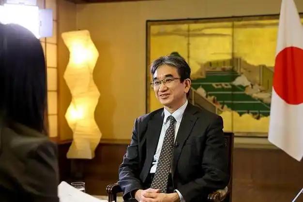 [月亮]日本前驻华大使垂秀夫警告：“中国现在太强大，日本打三拳，中国能还三十拳！