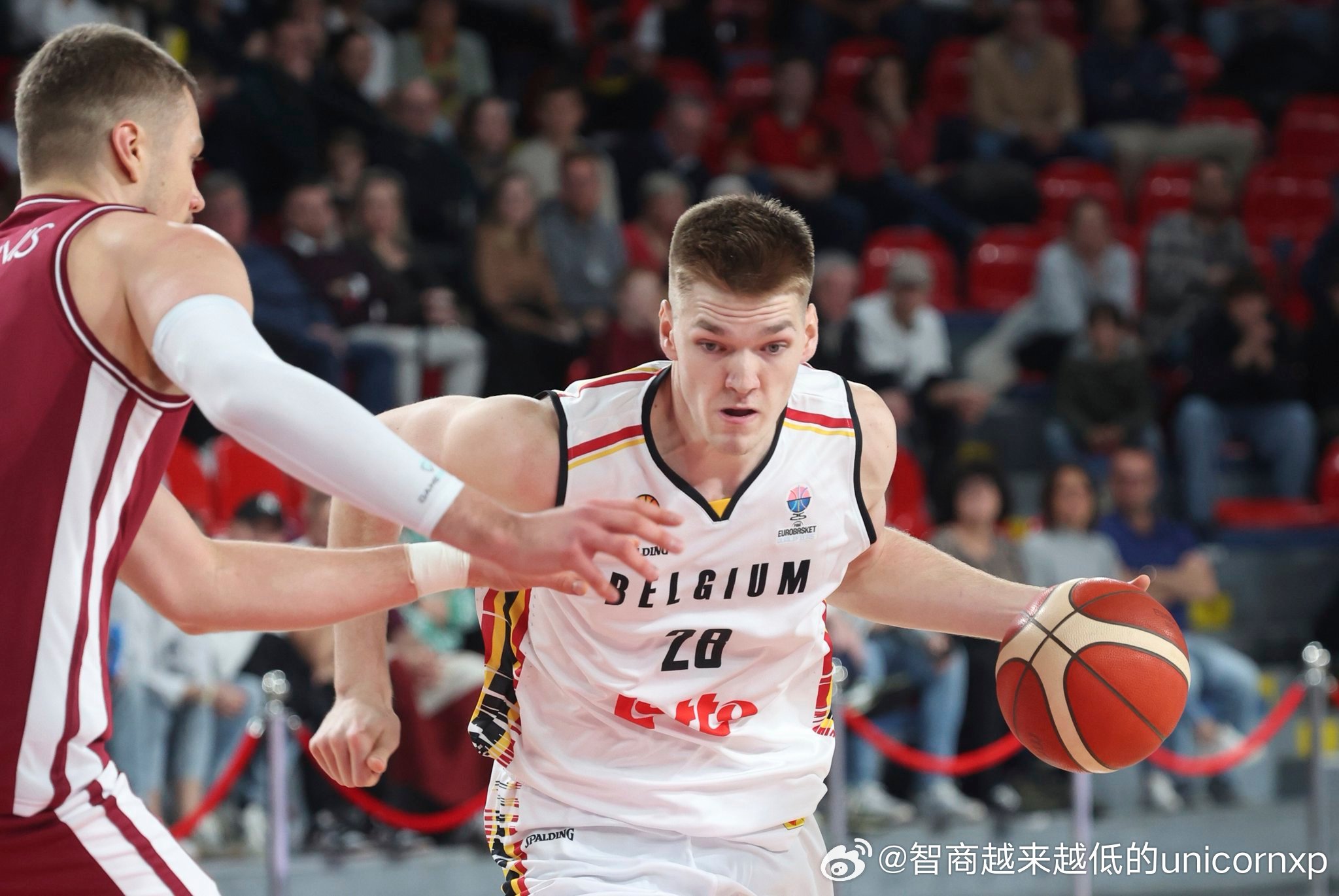 22岁的比利时前锋Thijs de Ridder(2003-203cm-F)获批