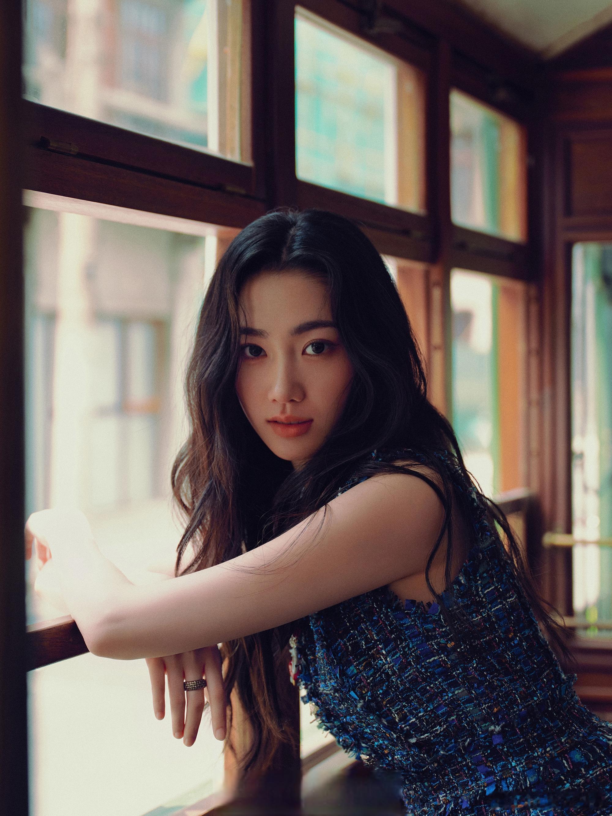 永远是助词   当下才珍贵 ​​​