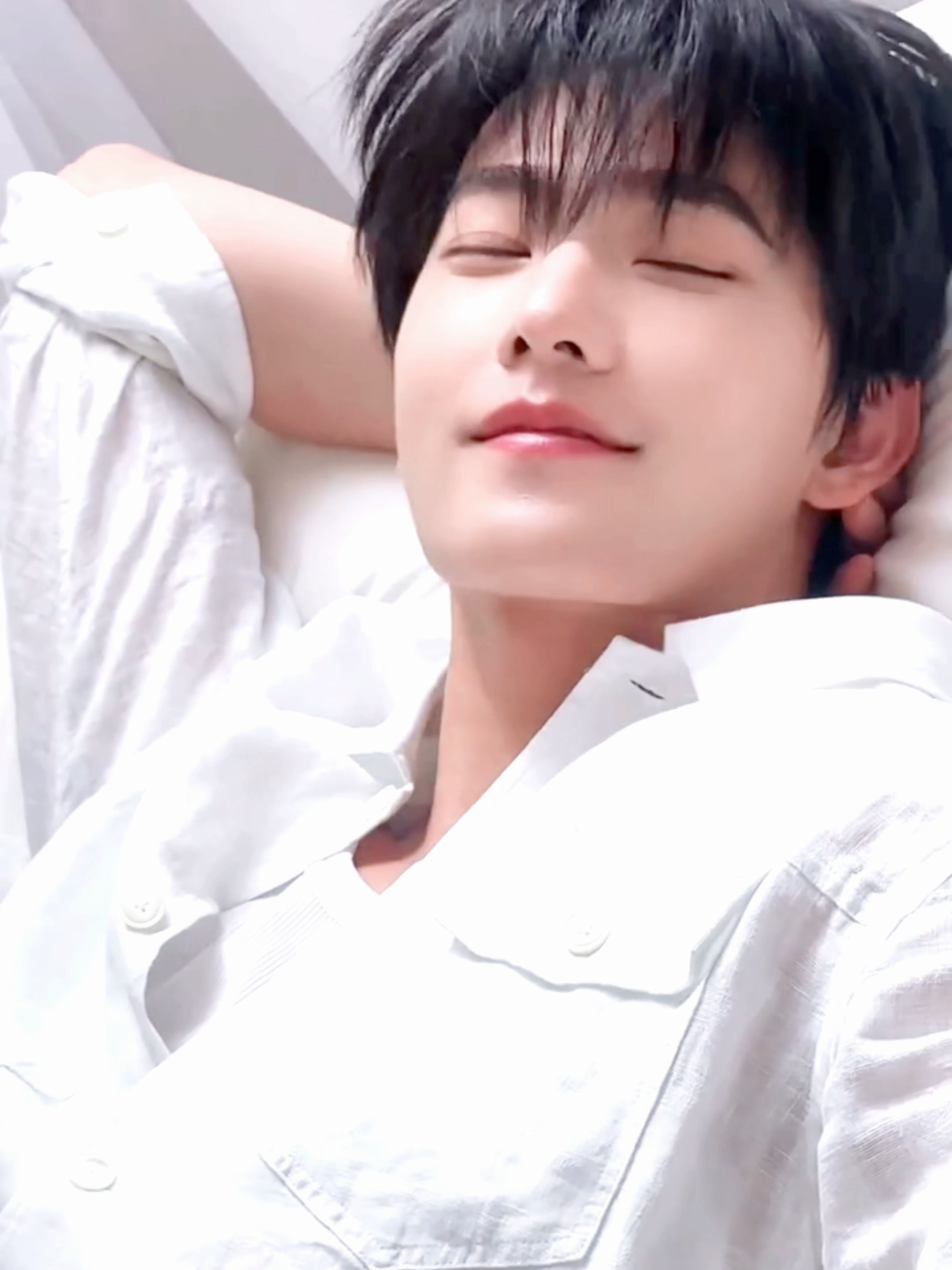 杨洋雨霖铃 yy 杨洋展昭 啊啊啊啊啊谁来懂一下这一幕