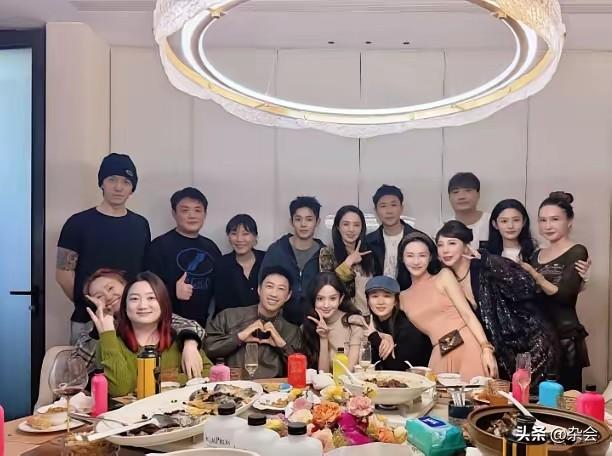 于正这哪是过生日，分明是搞了一场“娱乐圈期末考试”现场啊！那句“最爱的人最齐全”