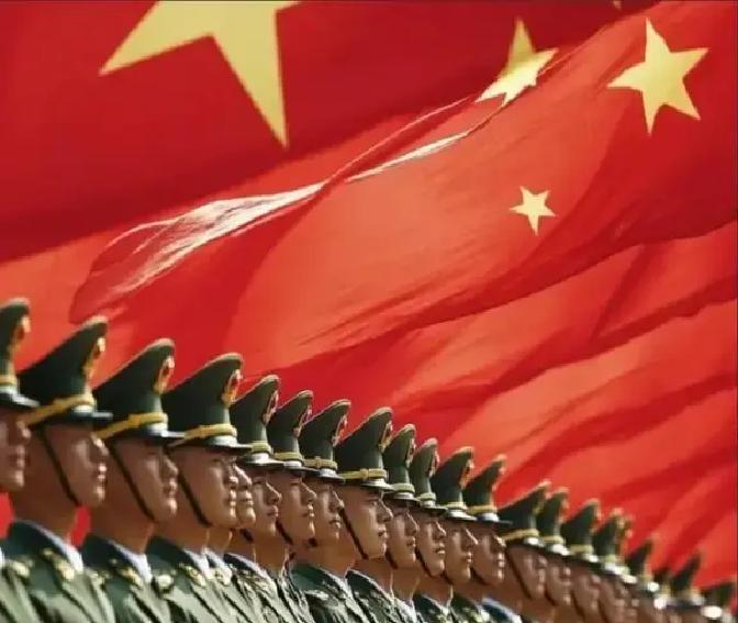 有些事当年拦不住，但慢慢地，能守住的方向变多了。
 
朝核一路往前走、萨德落在半