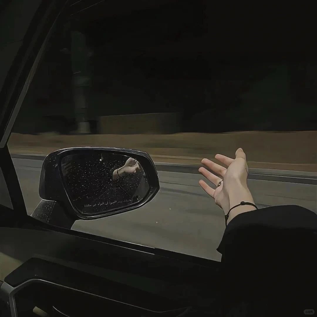 𝑨𝒍𝒍 𝒕𝒉𝒆 𝒃𝒆𝒔𝒕 📿不是孤僻，而是更懂独处的珍贵。