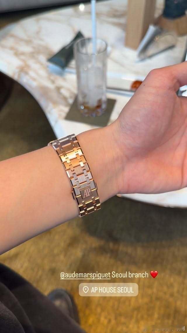 单身即地狱5 喜珗heesun新图两夫妻同时来新图单身即地狱五‖单身即地狱