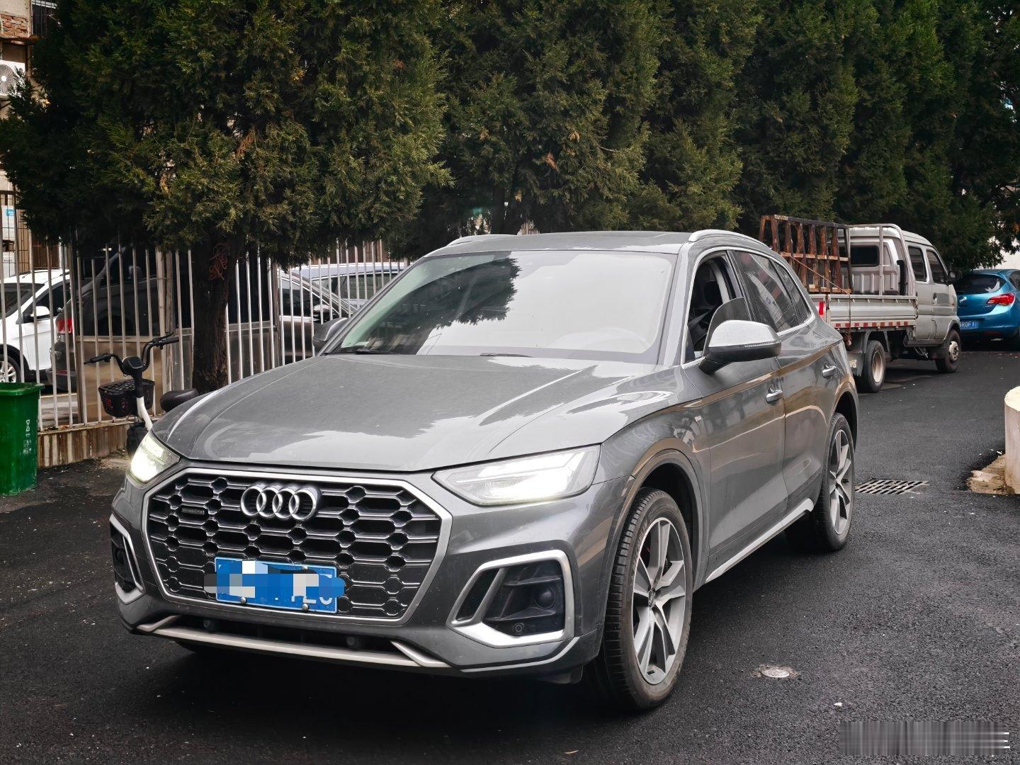 太难了现在 把老客户21年买的Q5L新车给收了 我以为大哥卖车是为了换车 结果是