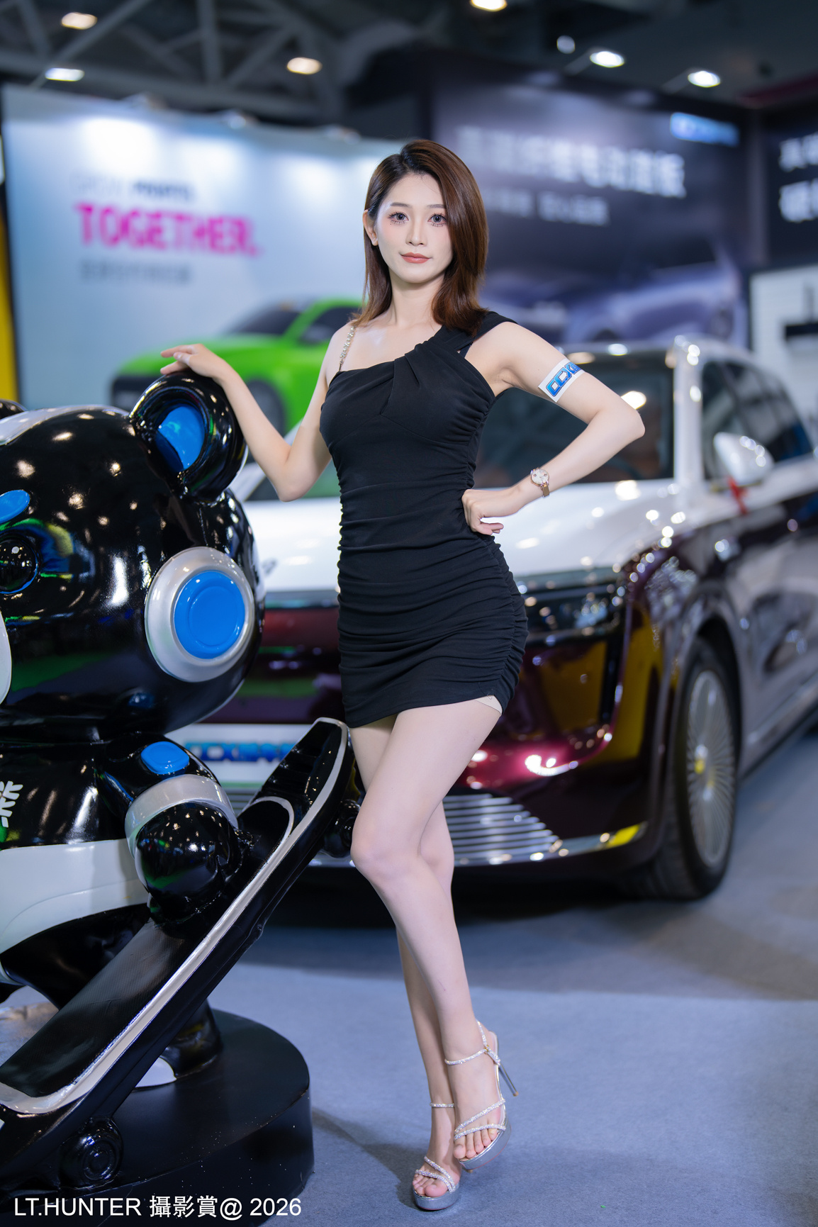 聆听猎人的车展日记聆听在深圳改装车展猎人与车展 2026 深圳改装车展想把图片带