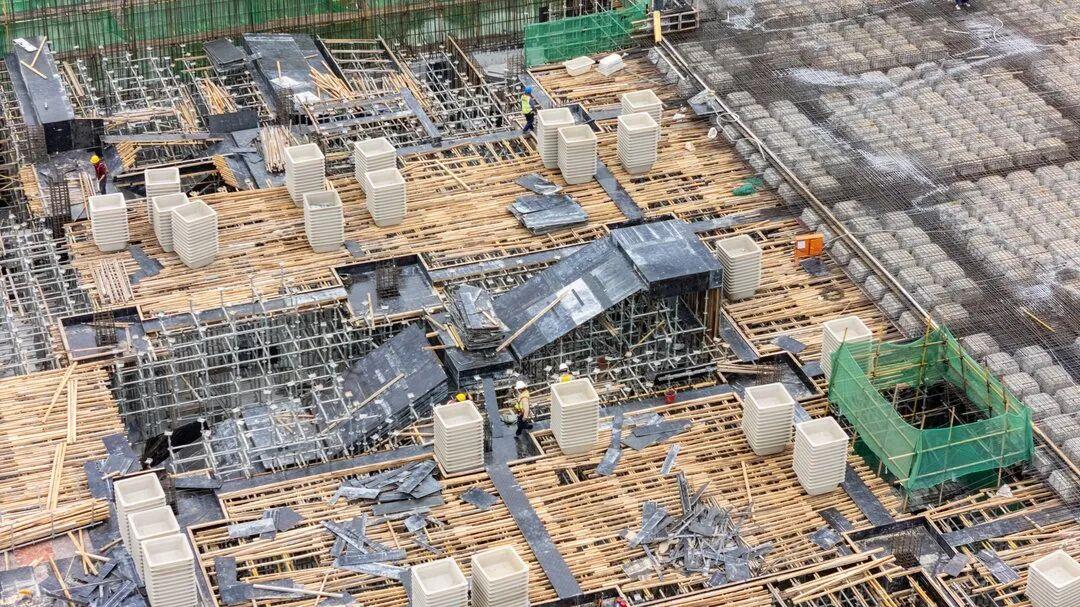 抢抓工期筑新景，梅溪湖中轴西段一期有望年末向市民开放
 
城市空间的更新，藏在一
