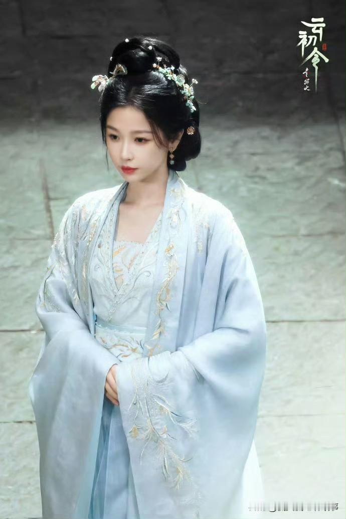 虞书欣云初令 首套全身路透曝光，宋朝落地古装太戳审美！

复仇宅斗主母设定，温婉