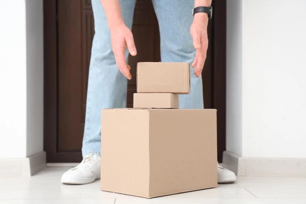 赶紧扔！
别乱囤！
你家一定有！
 
双十一后，你家是不是堆了一堆快递箱？别囤了