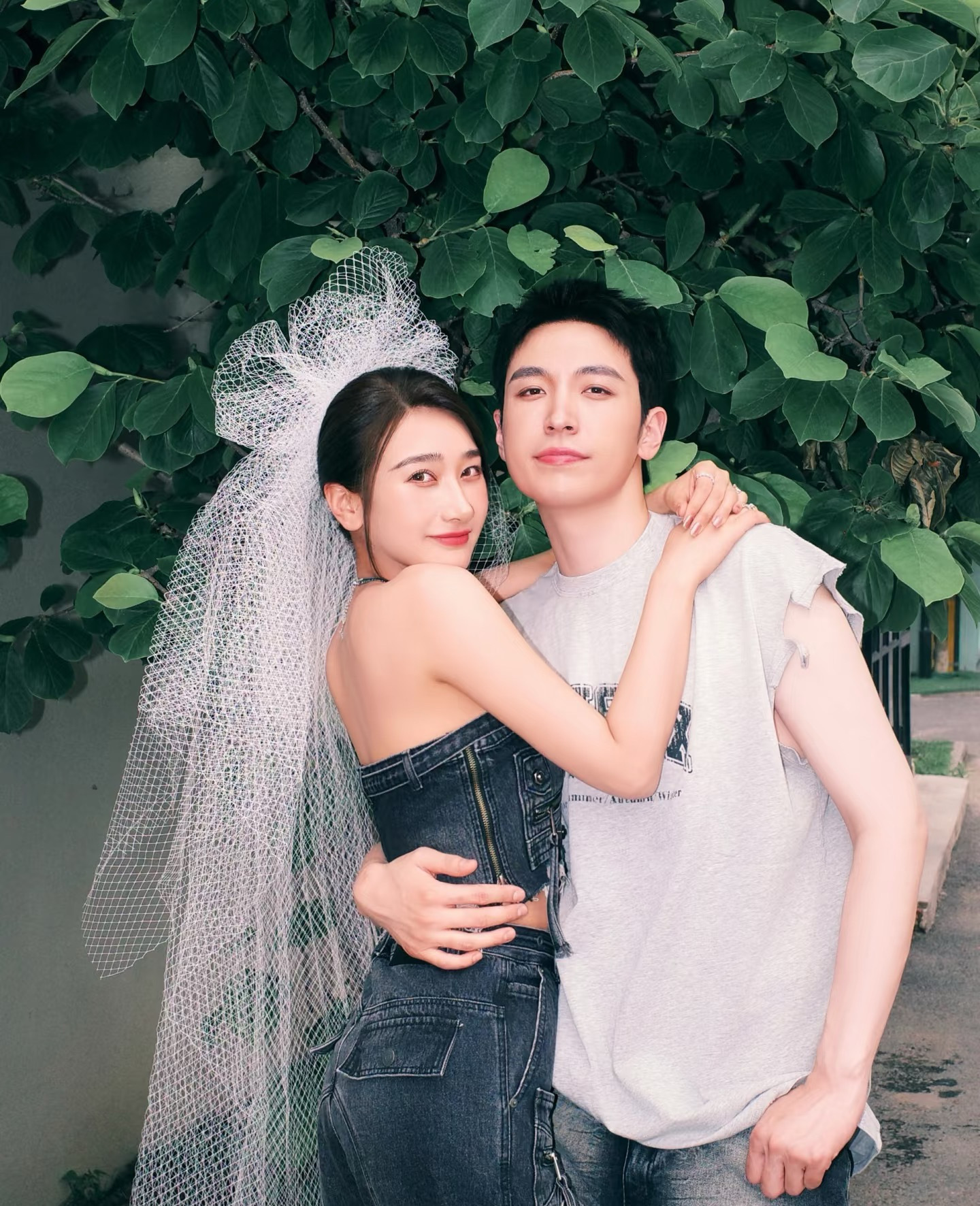 王九龙、朱琳结婚照🈶两人看起来好搭，幸福呦～ 