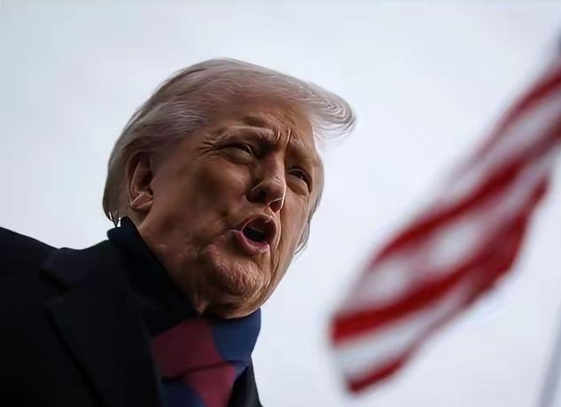 果然，特朗普按捺不住，再给黎智英求情：他年纪大，身体扛不住了

12月15日，特