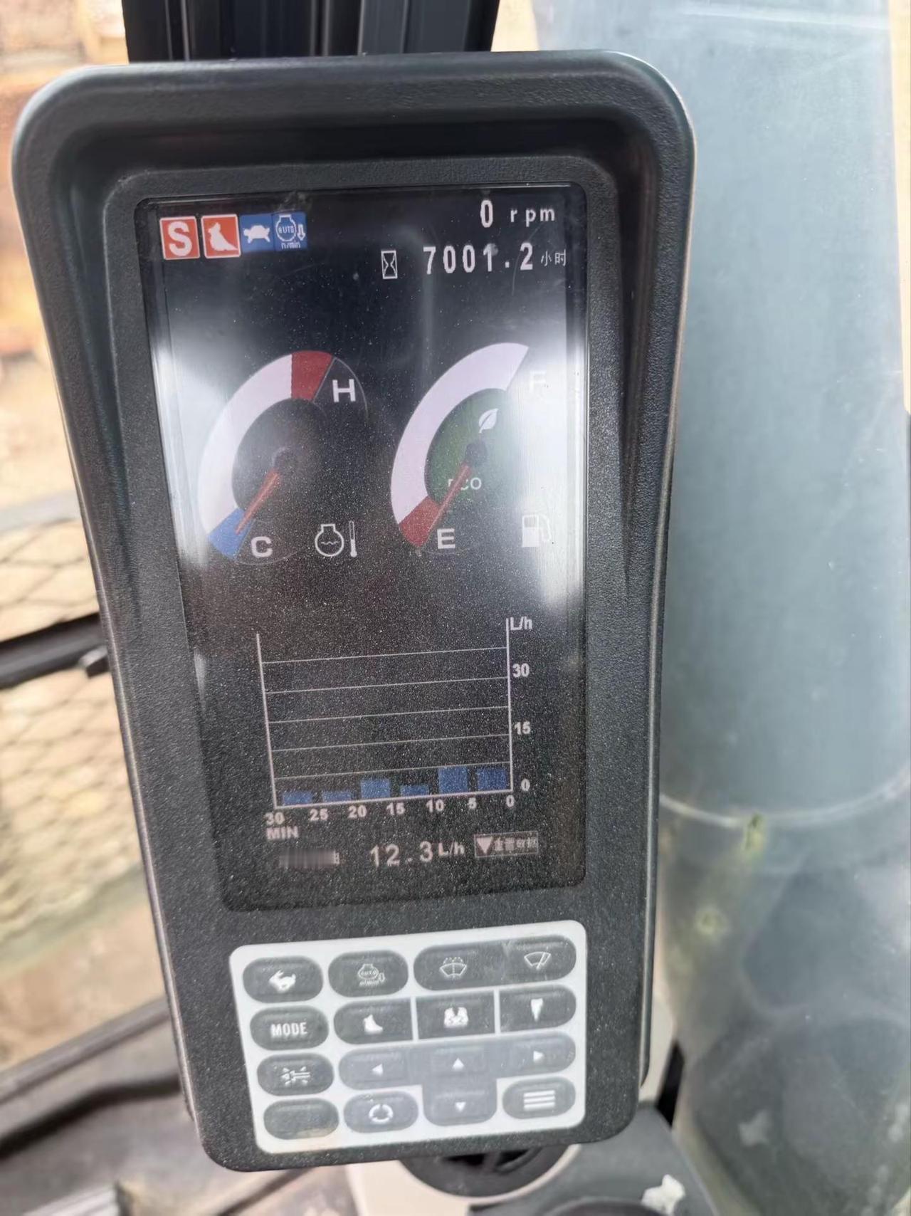 18年底神钢270-10。神钢品质，一根管子都还没换过