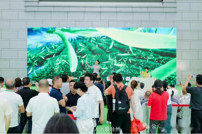 台州天台以茶牵线开拓长三角市场 近日，2026宁波茶博会天台山云雾茶专场推介会顺