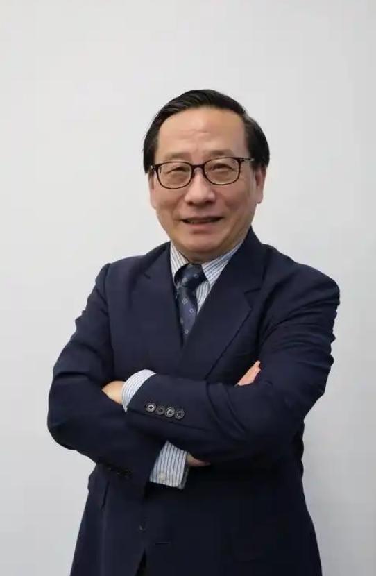 高志凯说一句话真的把我们点醒了，美国不交联合国会费之后，中国就成了缴纳会费的第一