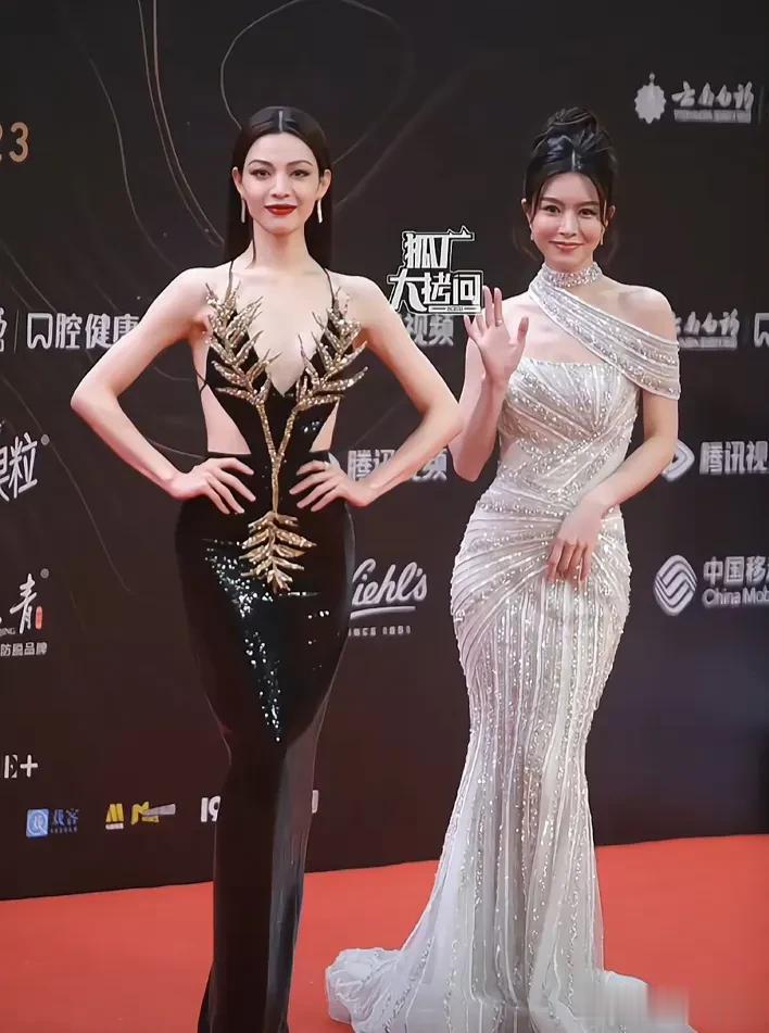 用一句话形容钟楚曦：老娘我独大[呲牙]#哪位女神惊艳＃#