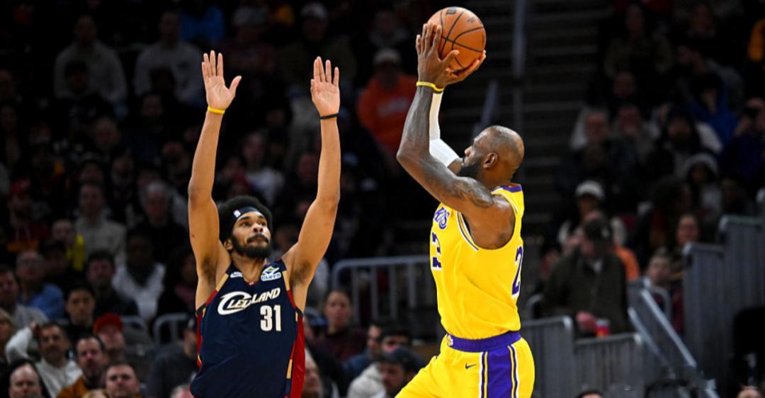 NBA｜湖人有兴趣将詹姆斯送回骑士，前提是能换回阿伦据ESPN报道，湖人兴趣参与