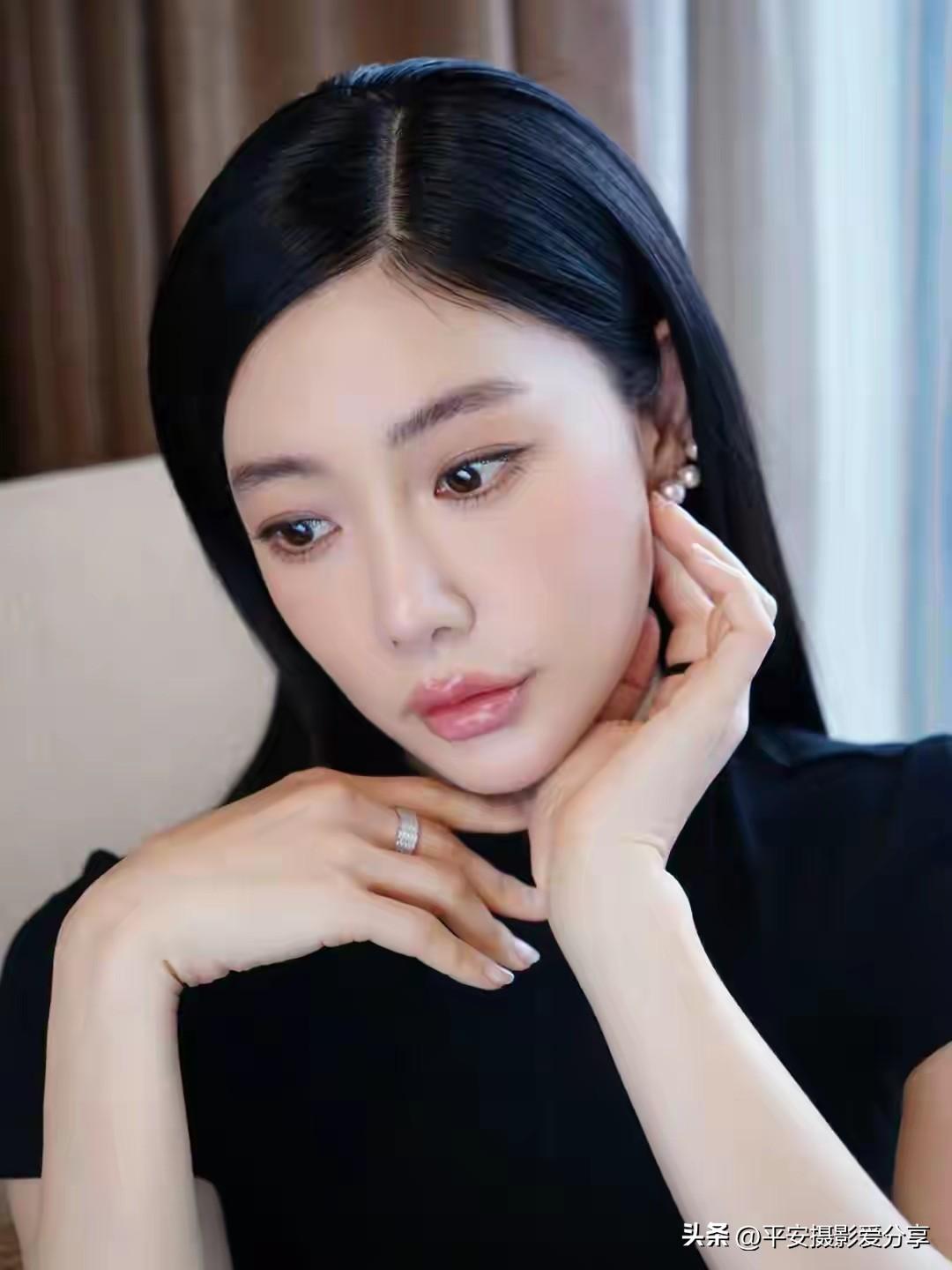 克拉拉克拉拉身材 克拉拉裙子 扮演克拉拉 坎克拉拉 法拉利克拉拉 莎克拉拉 克拉