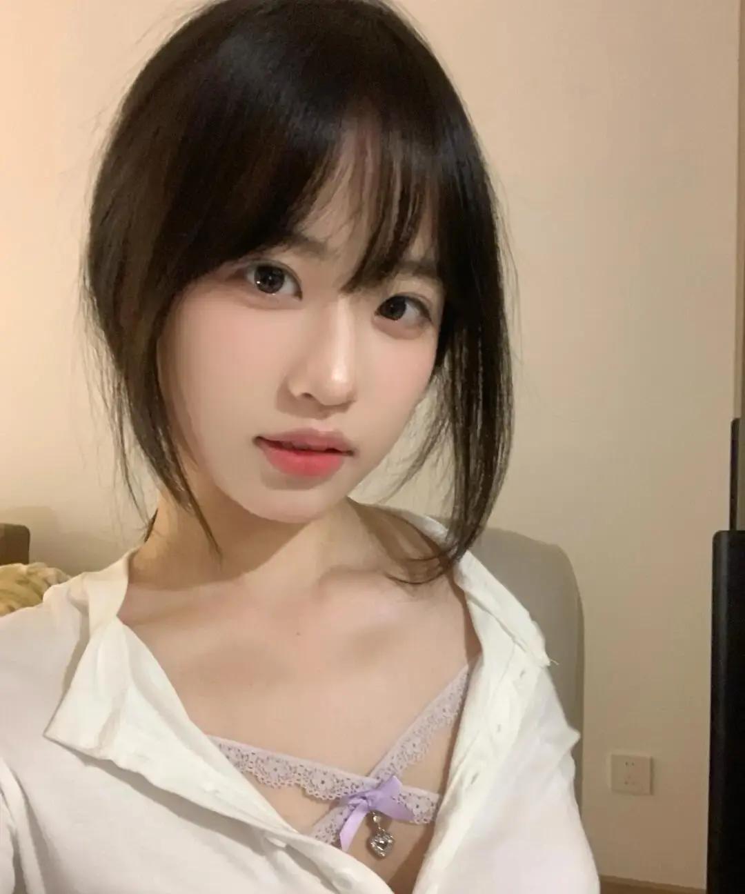 刷到一条研究说男人管钱老婆更幸福，我直接愣住。

社科院的报告，说满足“一起商量