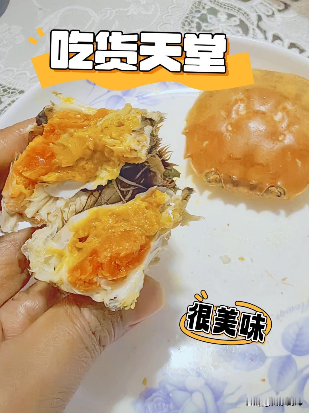 忍不住要大快朵颐！🦀🦀🦀🦀
母蟹真正发力，大规格成为主流，
掰开蟹盖就能