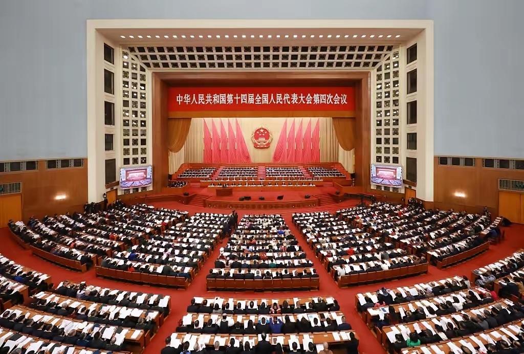 新加坡联合早报今日报道：“中国大陆今年的政府工作报告，首度将对台工作目标由‘反对