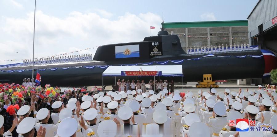 🇰🇵“我们要根据建造第841号舰的过程中所积累的宝贵经验和技术，迅速推进把所